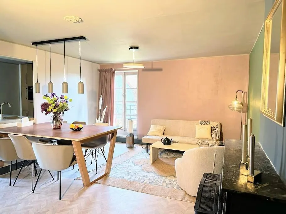 Maison Au Chateau La Celle  0*, La Celle (Auvergne) France