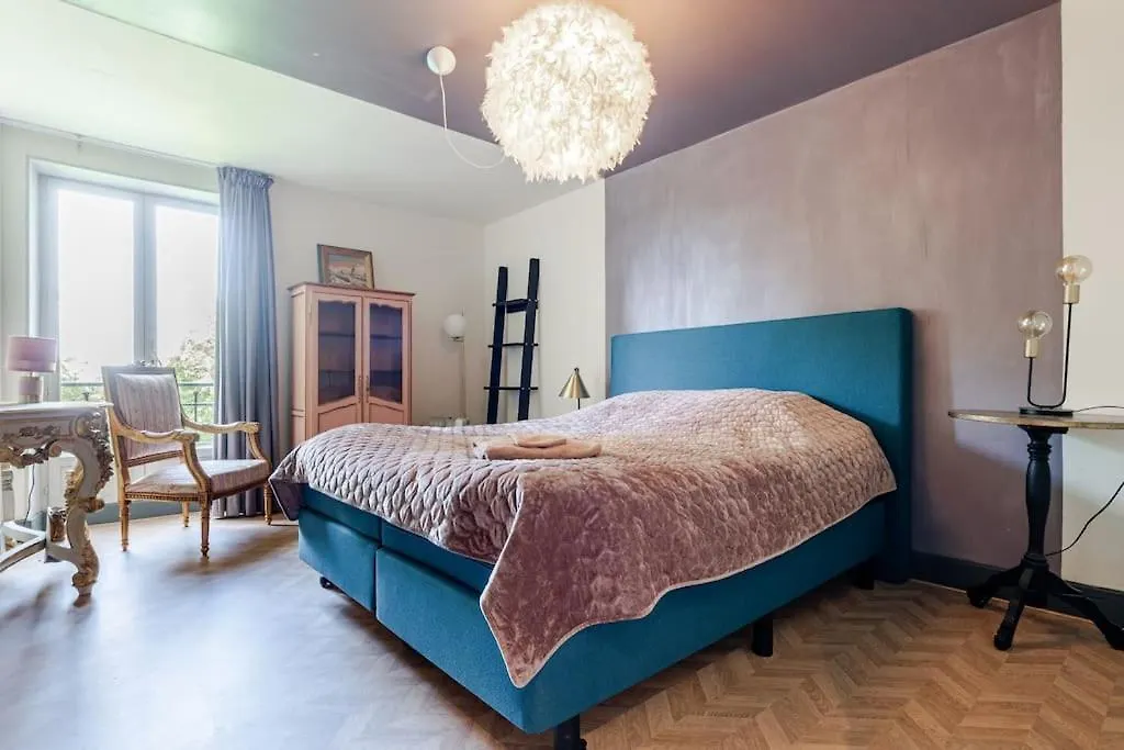 Holiday home Maison Au Chateau La Celle